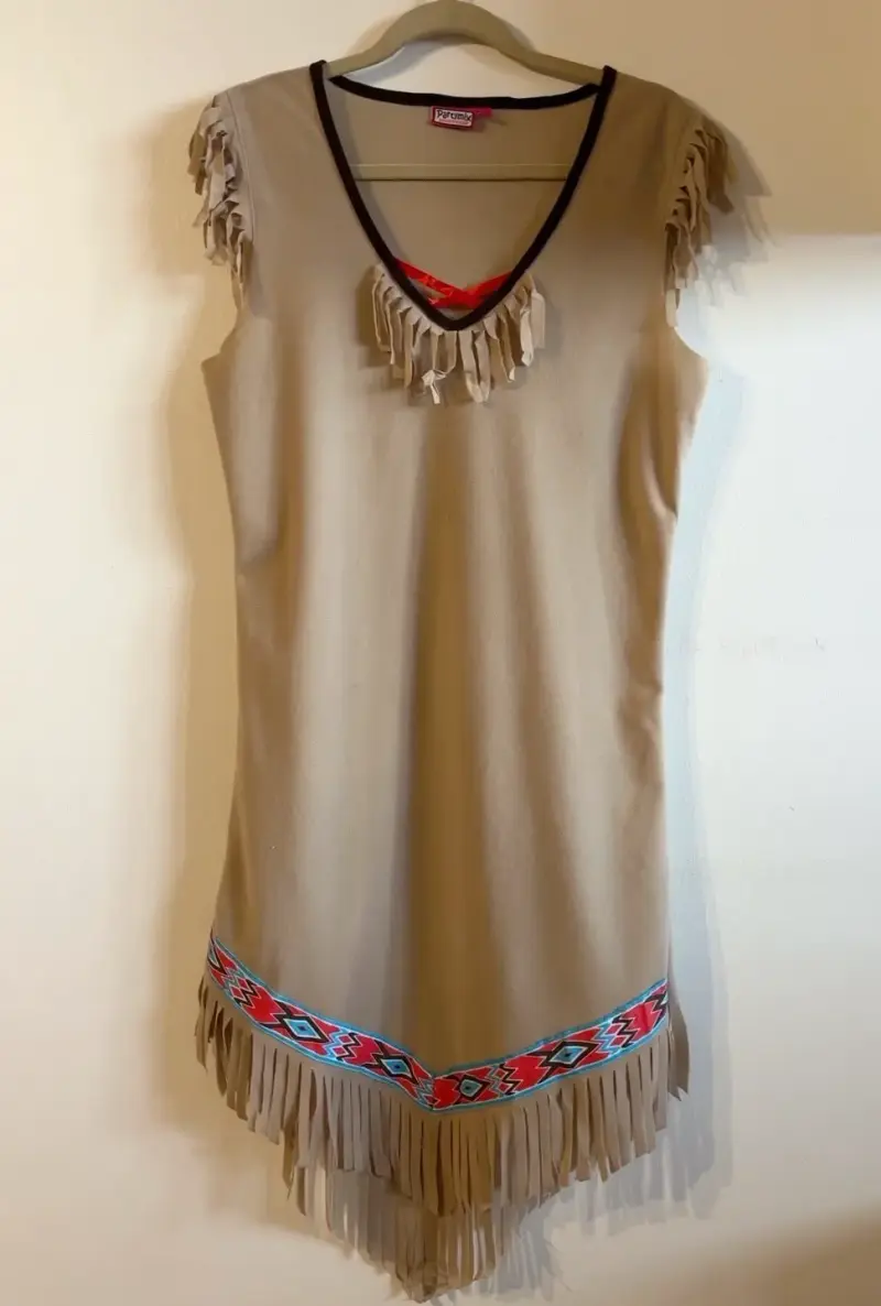 Disfraz de india estilo Pocahontas