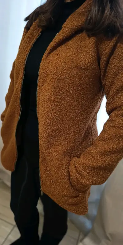 Chaqueta de lana con cierre color camel - miniatura 2