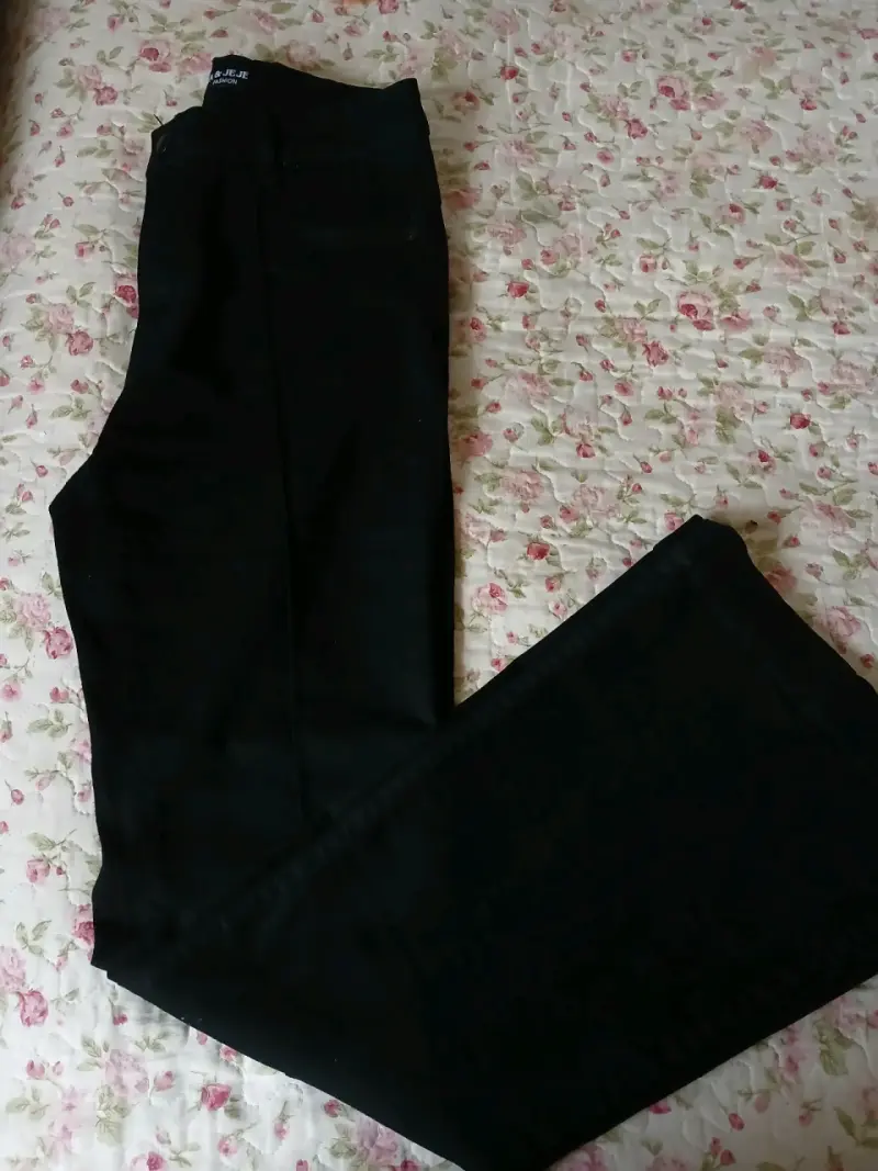 Pantalones negros de mujer estilo Flare - 2
