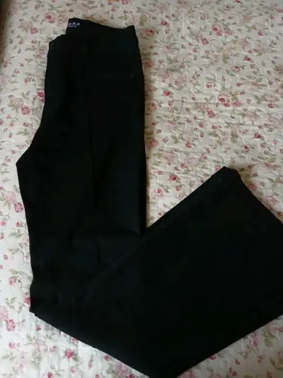 Pantalones negros de mujer estilo Flare - miniatura 2