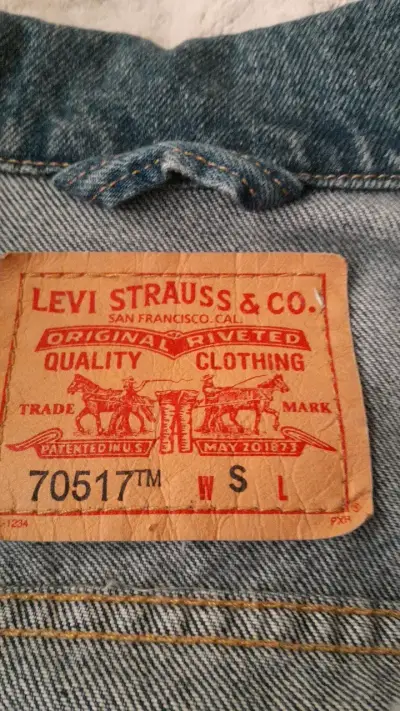 Chaqueta de mezclilla Levi's talla L - miniatura 2