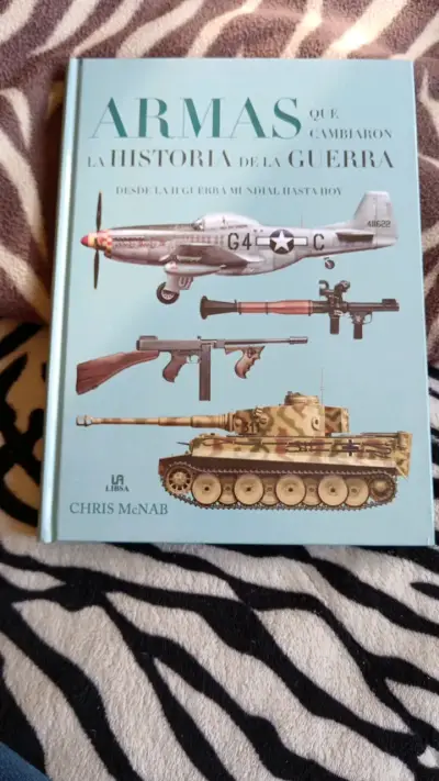 Libro Armas Que Cambiaron La Historia - miniatura 1