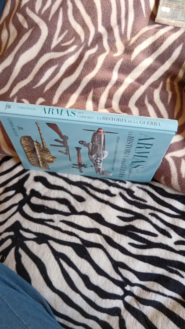 Libro Armas Que Cambiaron La Historia - 3