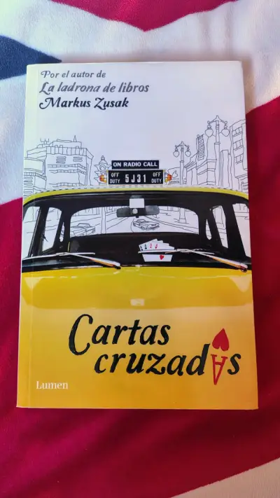 Libro 'Cartas Cruzadas' de Markus Zusak - miniatura 1