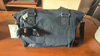 Bolso Kipling azul oscuro con llavero de mono - miniatura 1