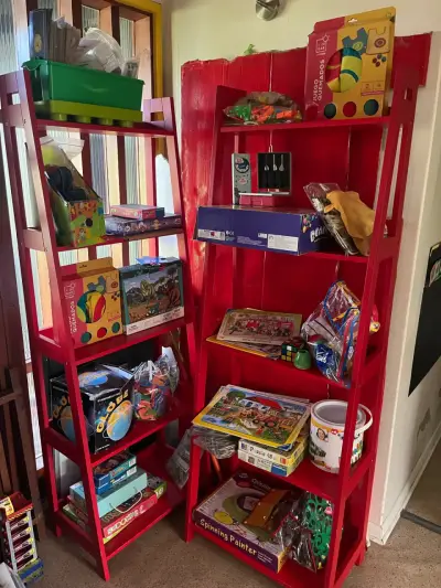 Por cierre vendemos Juegos Educativos y Patio - miniatura 1