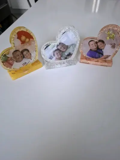 Portarretratos de corazón con purpurina - miniatura 1