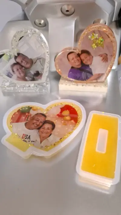 Portarretratos de corazón con purpurina - miniatura 2