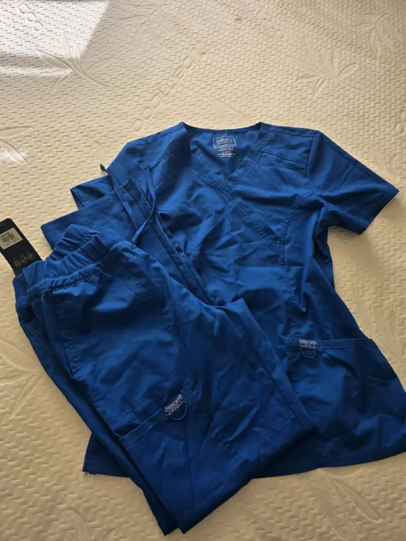 Conjunto de uniforme TENS azul rey Cherokee - 3