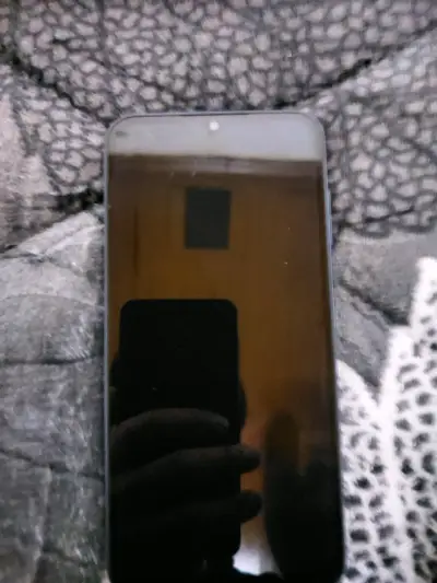 Samsung Galaxy A25 en buen estado - miniatura 2