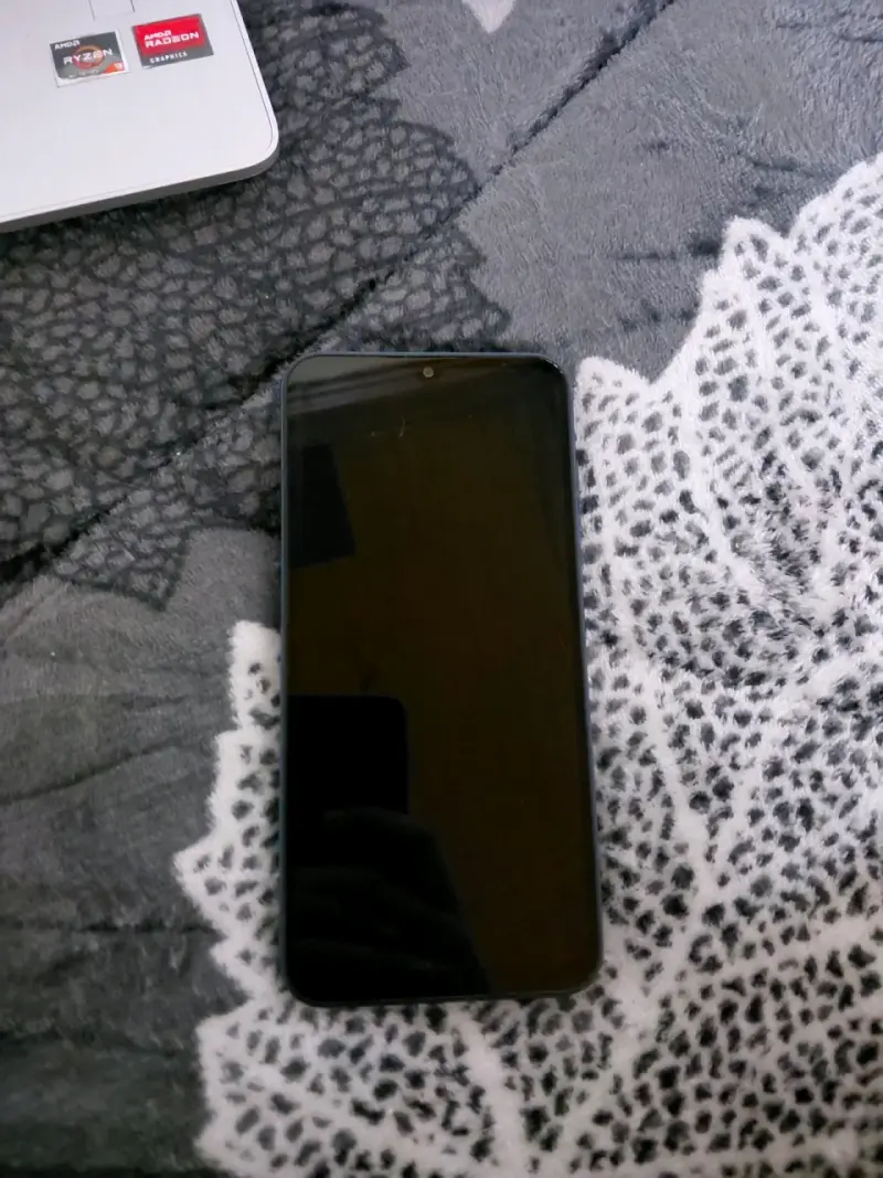 Samsung Galaxy A25 en buen estado - 4
