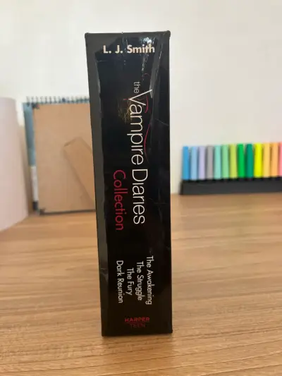 Colección de libros The Vampire Diaries Volúmenes 1-4 - miniatura 6
