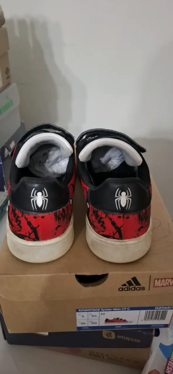 Zapatillas Adidas Spider-Man para niños - 3