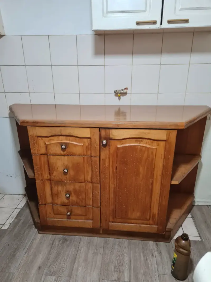 Cómoda de Madera con Cajones - 2