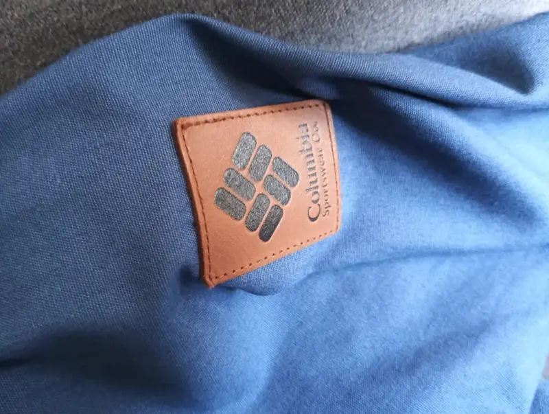 Chaqueta azul Columbia con capucha - 2