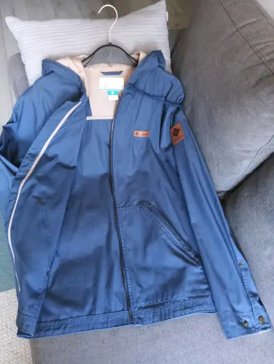 Chaqueta azul Columbia con capucha - miniatura 5