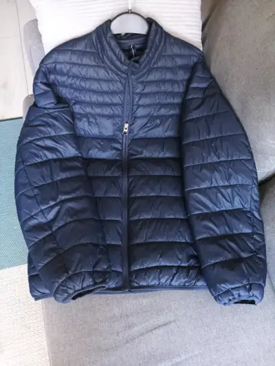 Chaqueta acolchada azul marino Sfera para hombre - miniatura 1
