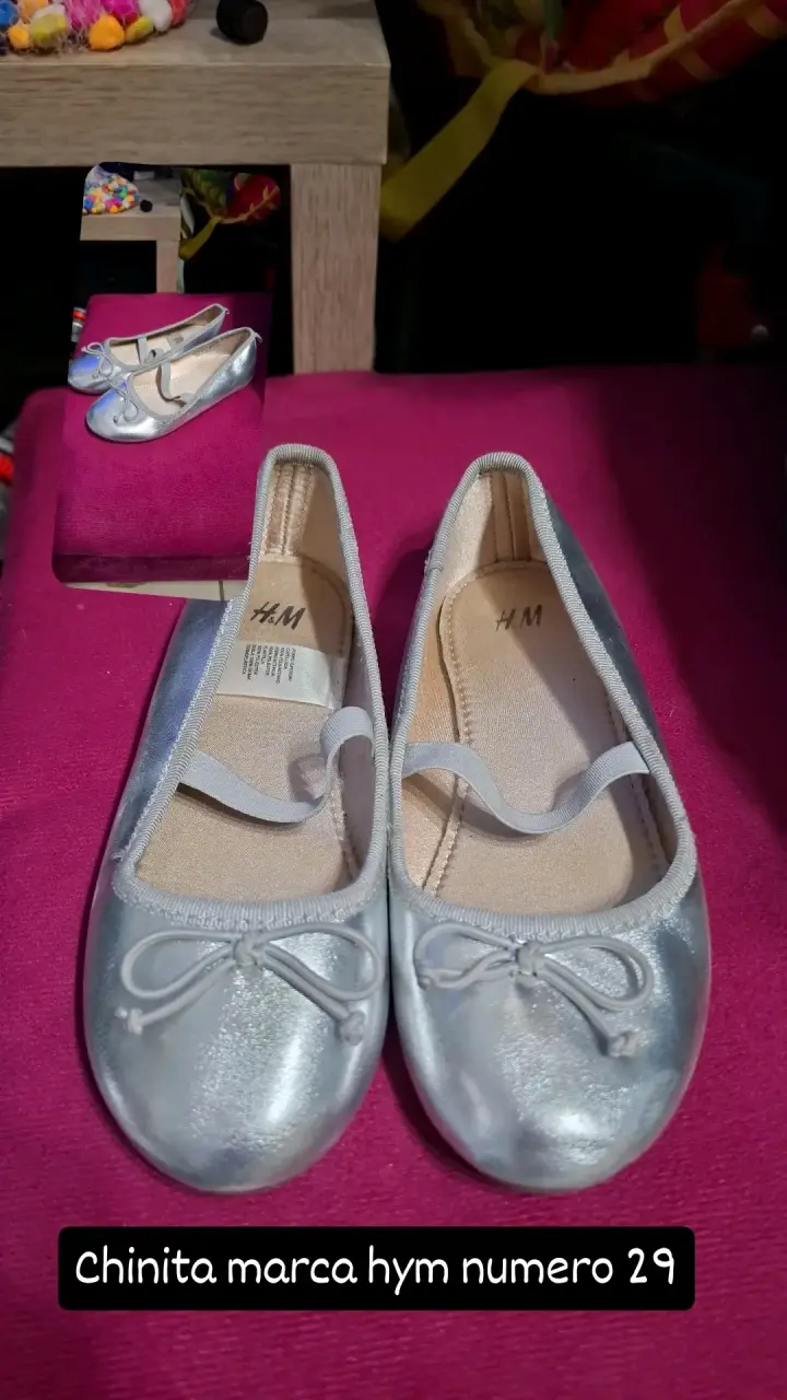 Bailarinas plateadas para niña H&M talla 29