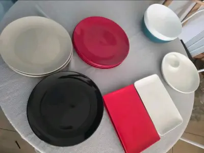 Platos de cerámica multicolor - miniatura 1