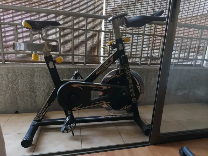 Bicicleta estática Oxford modelo 701 para spinning - 2