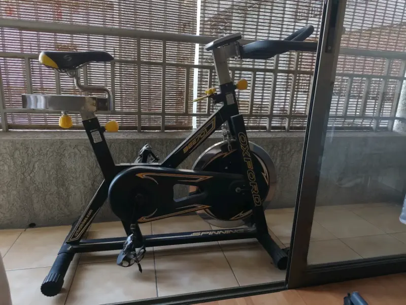 Bicicleta estática Oxford modelo 701 para spinning - 3