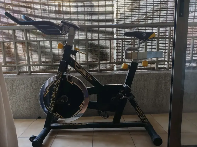 Bicicleta estática Oxford modelo 701 para spinning - 4