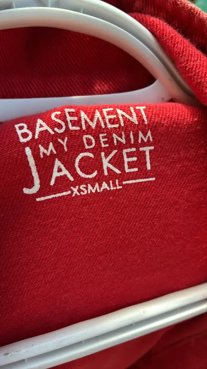 Chaqueta de mezclilla roja Basement XS - 3