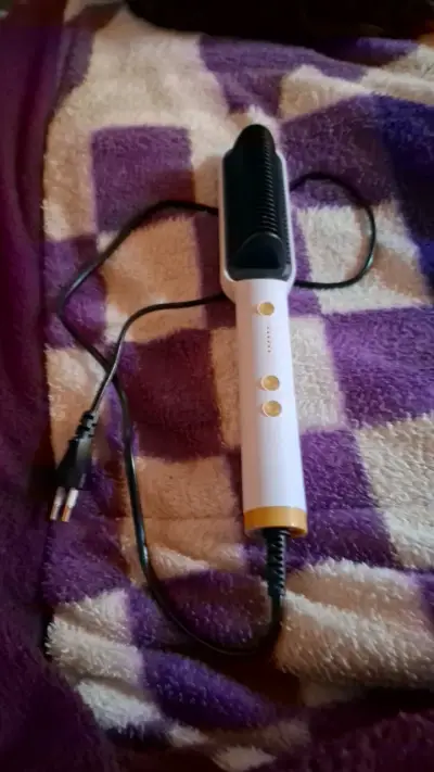 Cepillo alisador de cabello eléctrico - miniatura 4