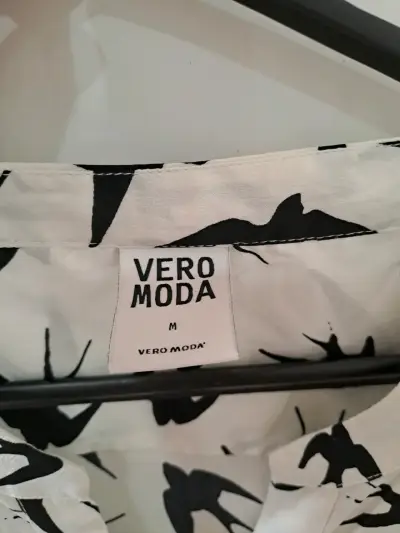 Blusa de mujer estampada Vero Moda - miniatura 4
