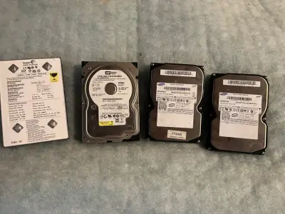 Lote de discos duros Seagate, WD y Samsung usados - miniatura 1