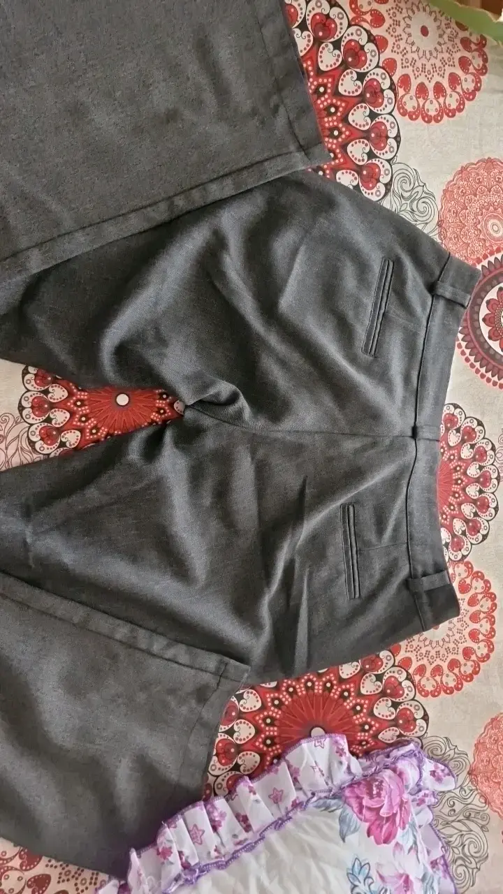 Pantalones de vestir grises para hombre - 4