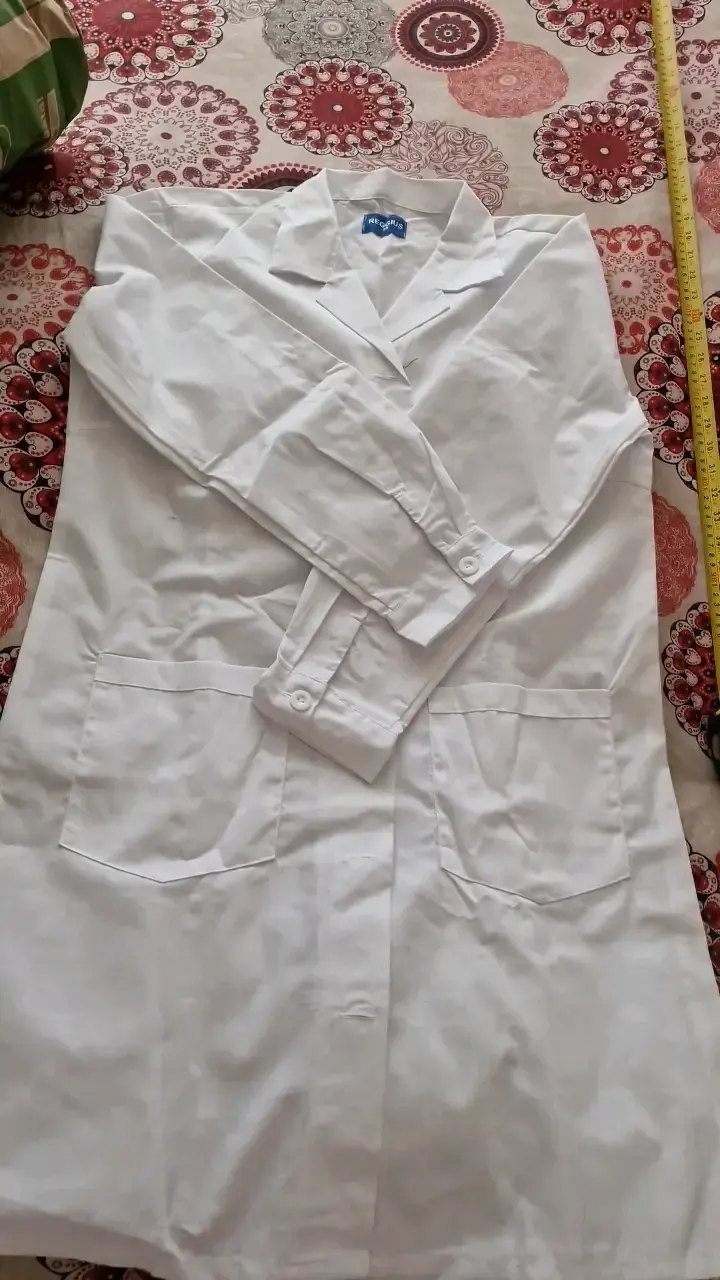Delantal blanco unisex con bolsillos - 1