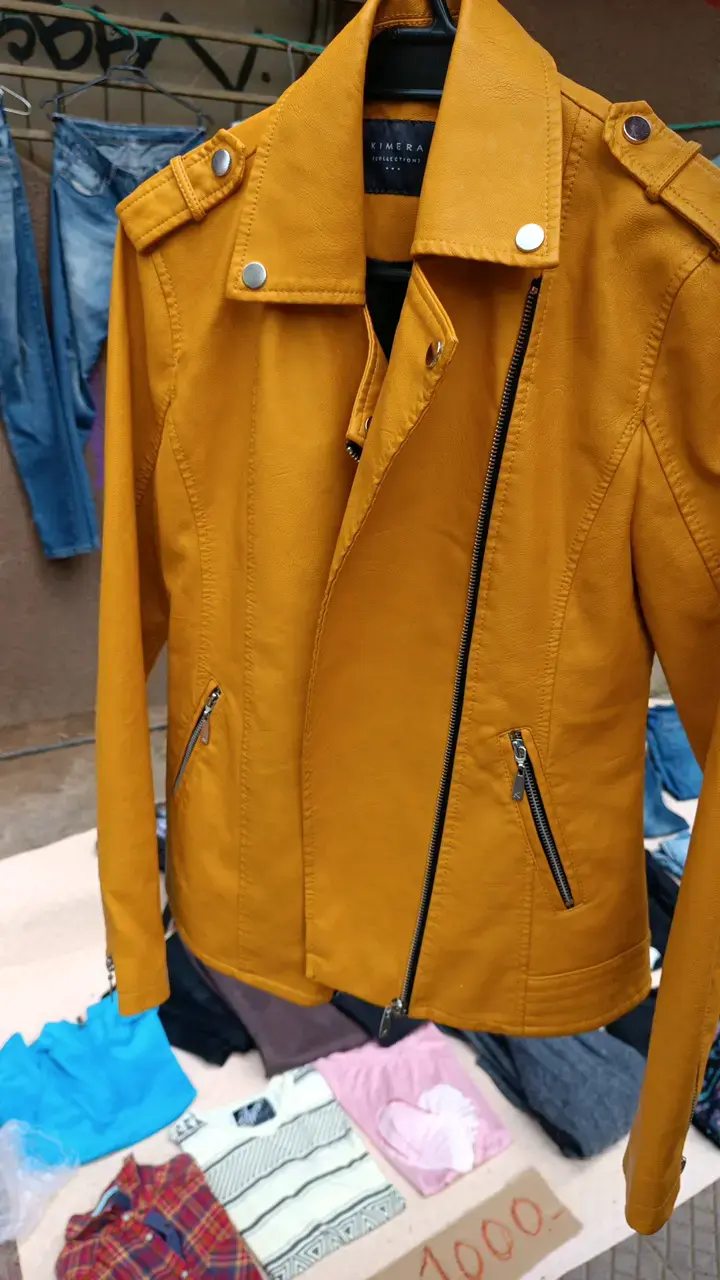 Chaqueta amarilla de cuero sintético Kimera - 1