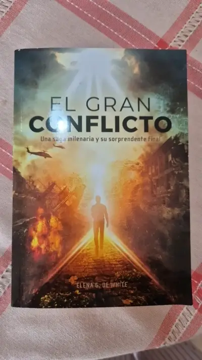 Libro El Gran Conflicto de Elena G. de White - miniatura 1