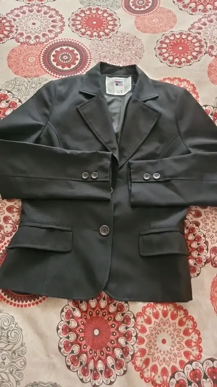 Blazer negro elegante para mujer talla 42