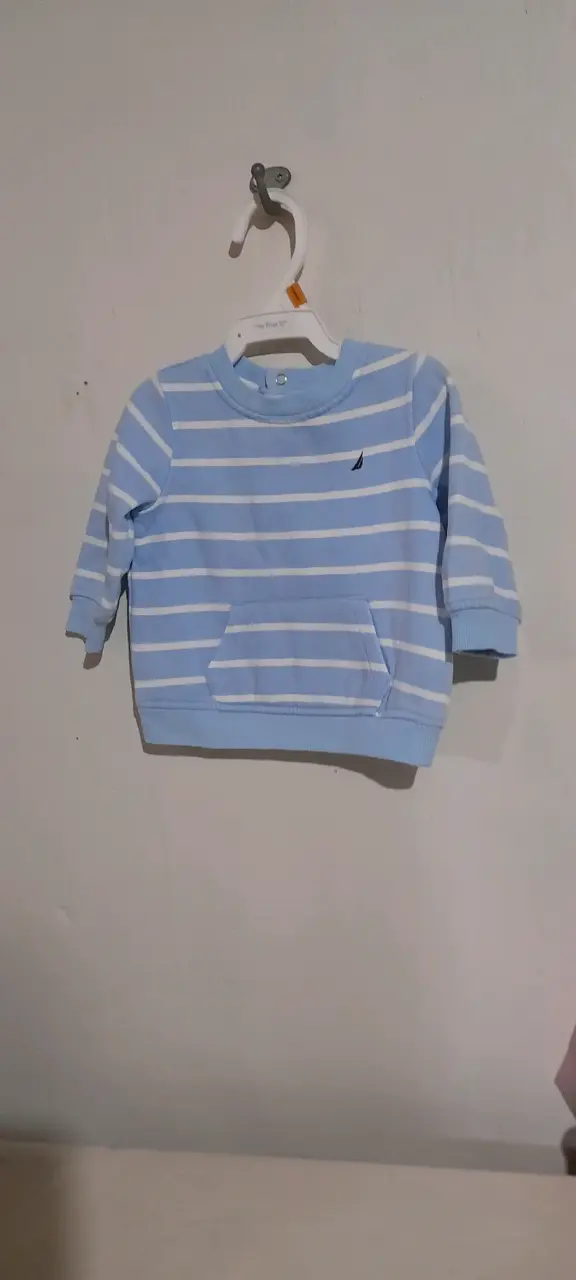 Conjunto de bebé azul a rayas con pantalones - 1