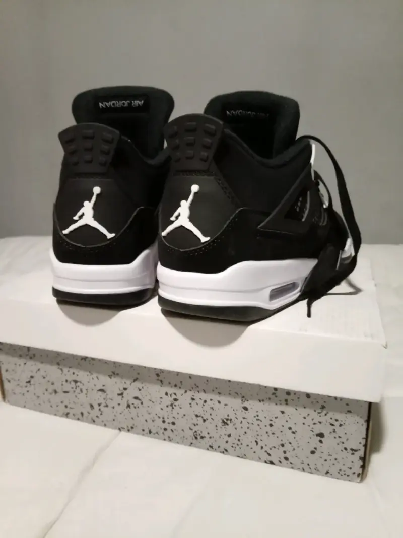 Zapatillas "White Thunder" Air Jordan retro 4 - 3