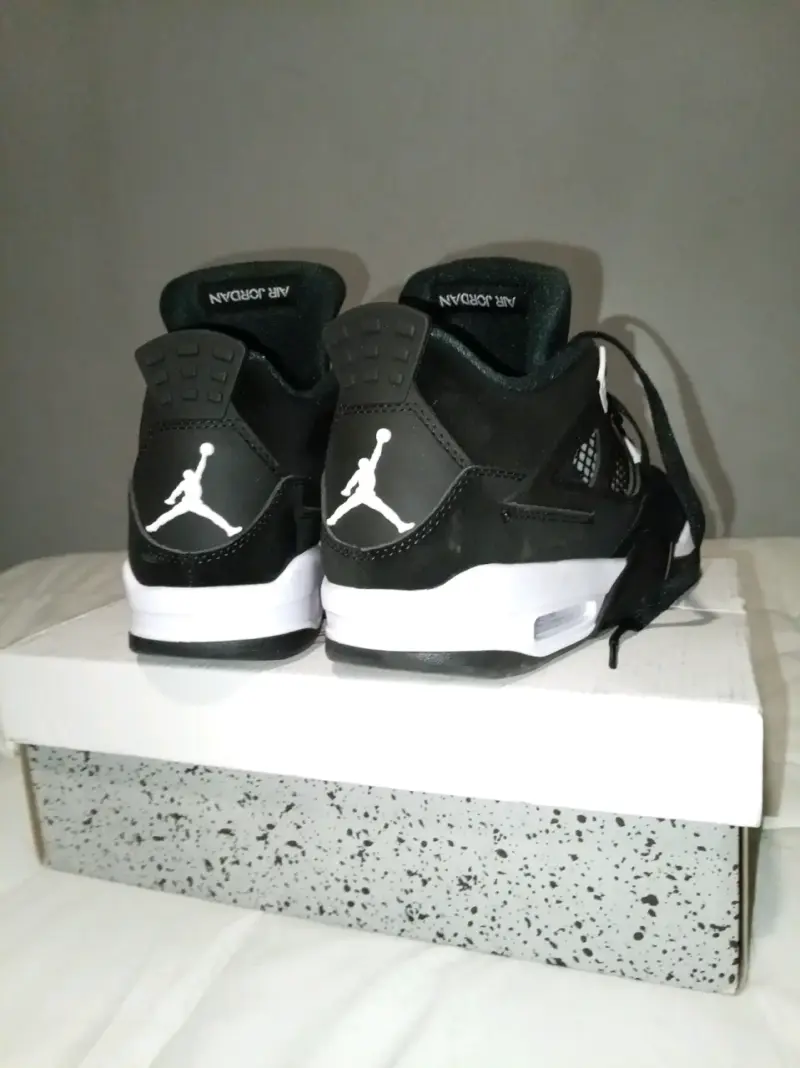 Zapatillas "White Thunder" Air Jordan retro 4 - 4