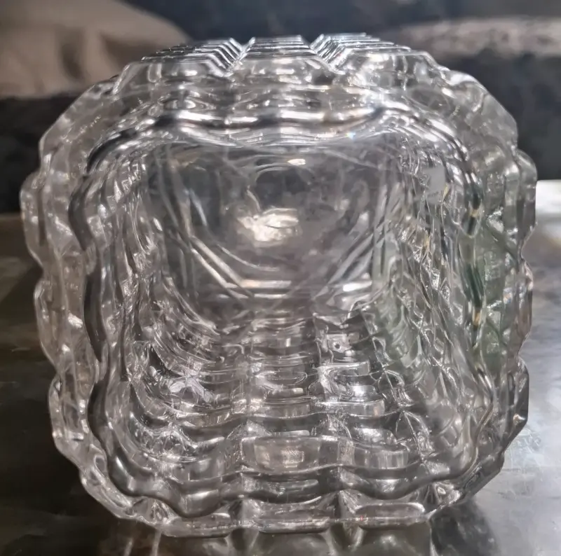 Elegante botella de cristal tallado para perfume - 3