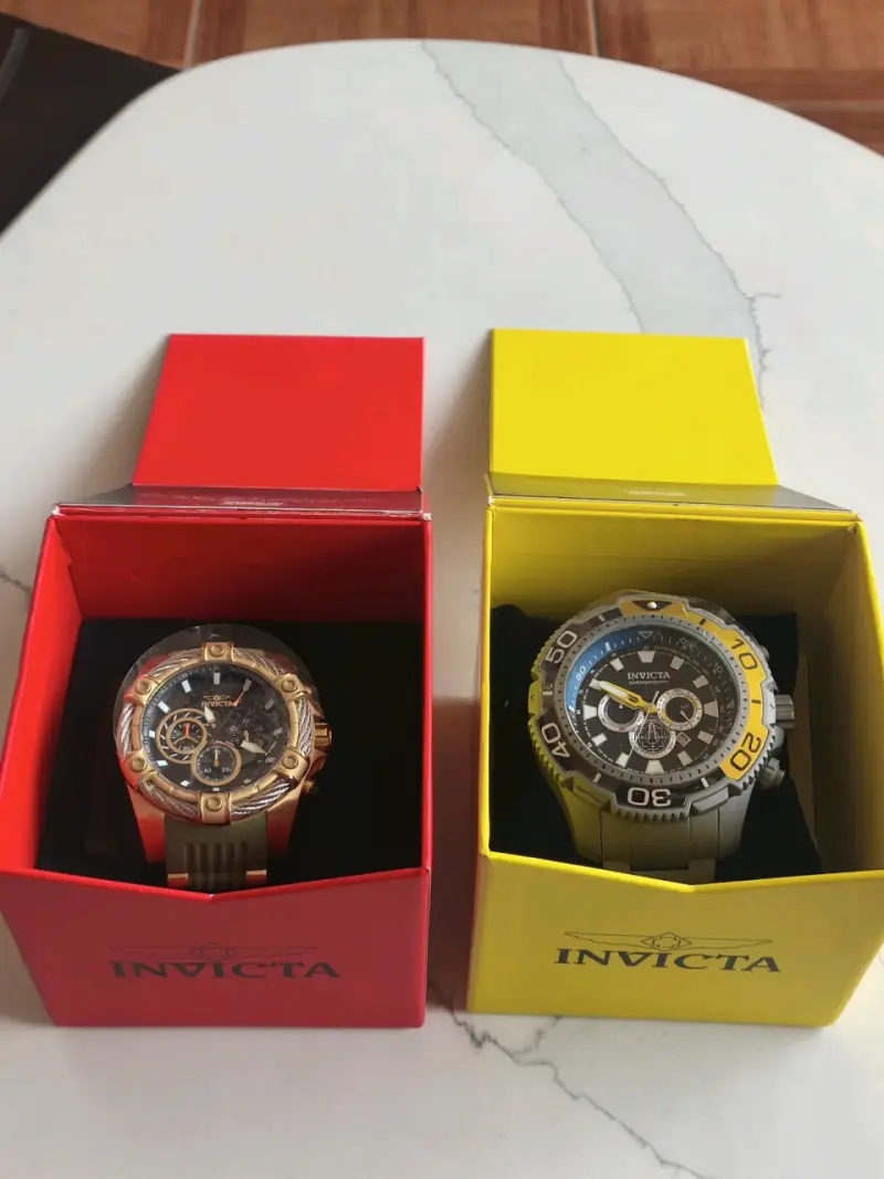 Reloj Invicta Pro Diver dorado y verde - 5