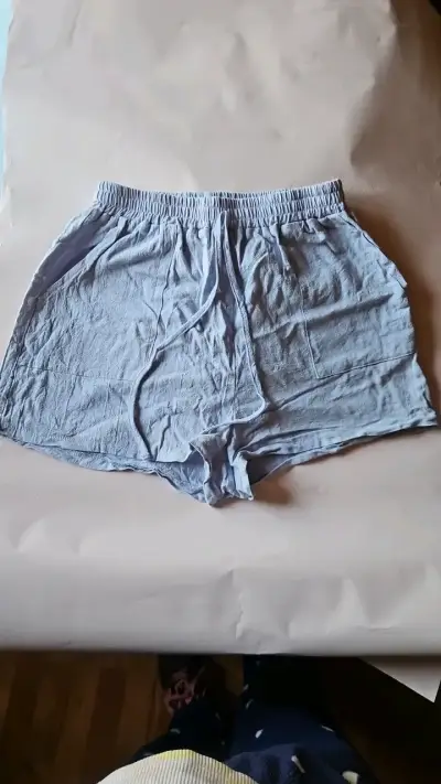 Shorts de algodón azul claro Shein talla XS - miniatura 1