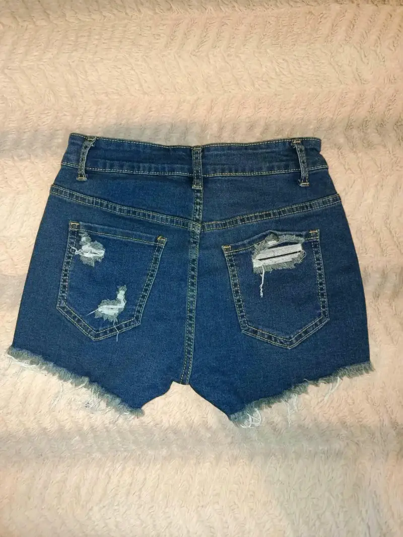 Shorts de mezclilla desgastados Shein para mujer - 3