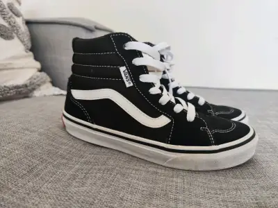 Zapatillas Vans negras de caña alta - miniatura 2
