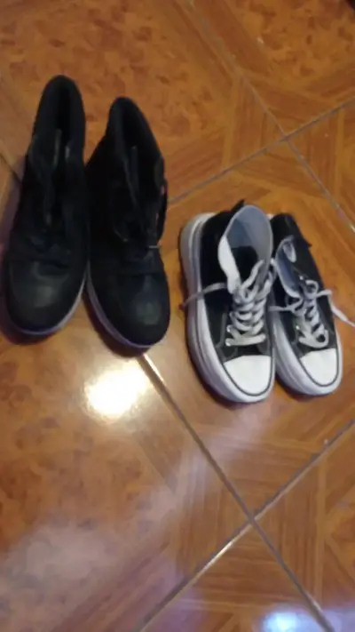 Zapatillas negras con plataforma para mujer - miniatura 1