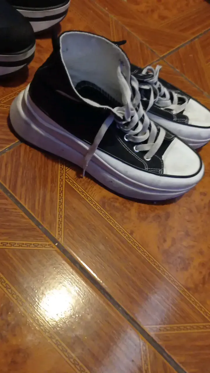 Zapatillas negras con plataforma para mujer - 3
