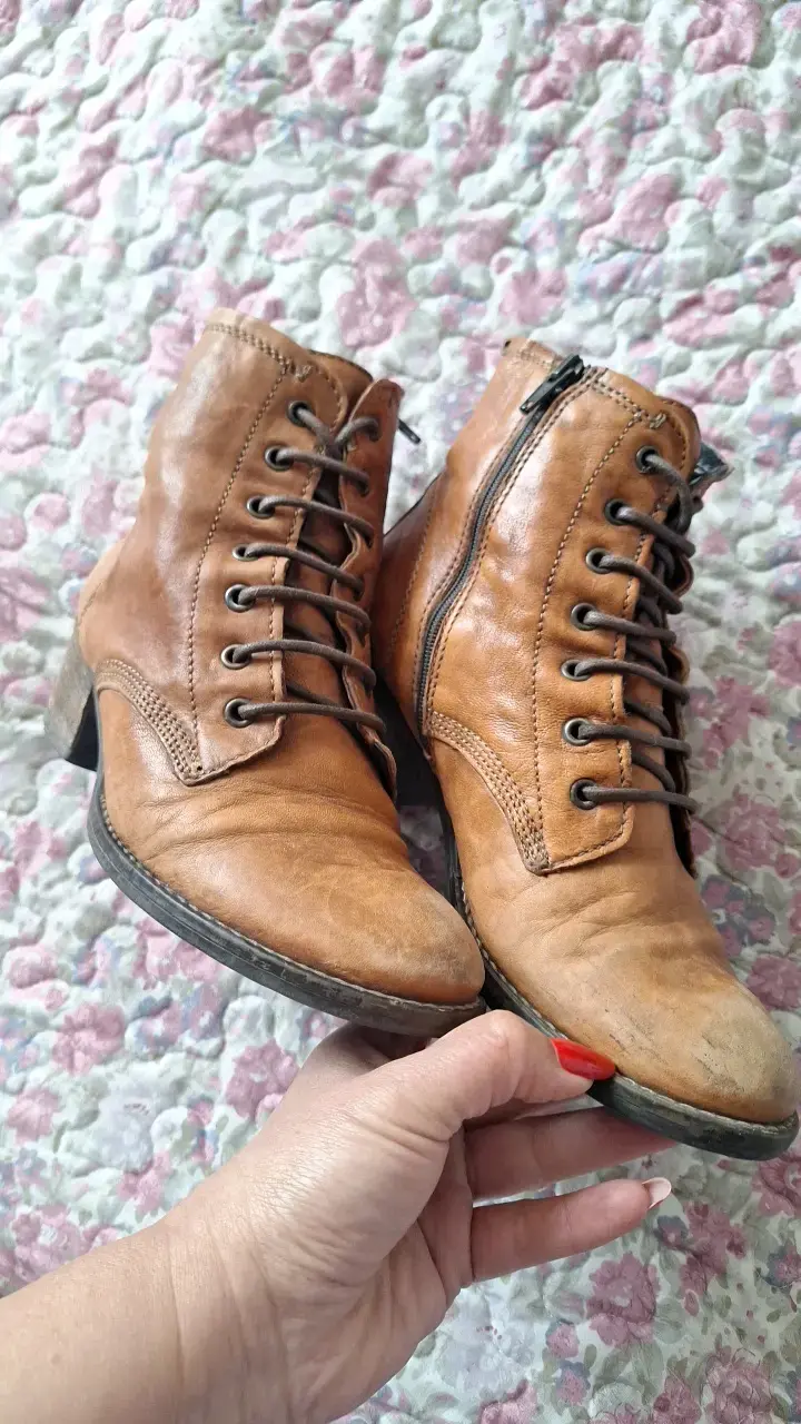 Botines de cuero marrón con cierre lateral - 3