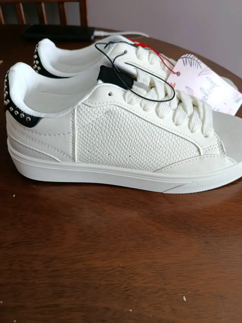 Zapatillas blancas con tachas Weekend talla 37 - 3