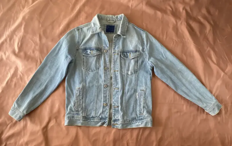 Chaqueta de mezclilla azul claro para hombre