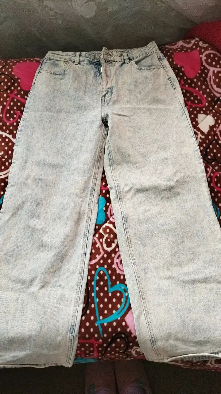 Jeans de mezclilla azul claro para mujer - 2