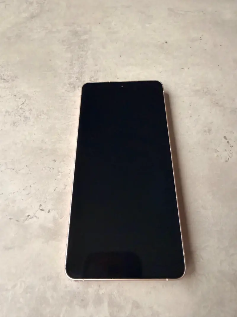 Samsung Galaxy S26 Ultra en excelente estado - 2